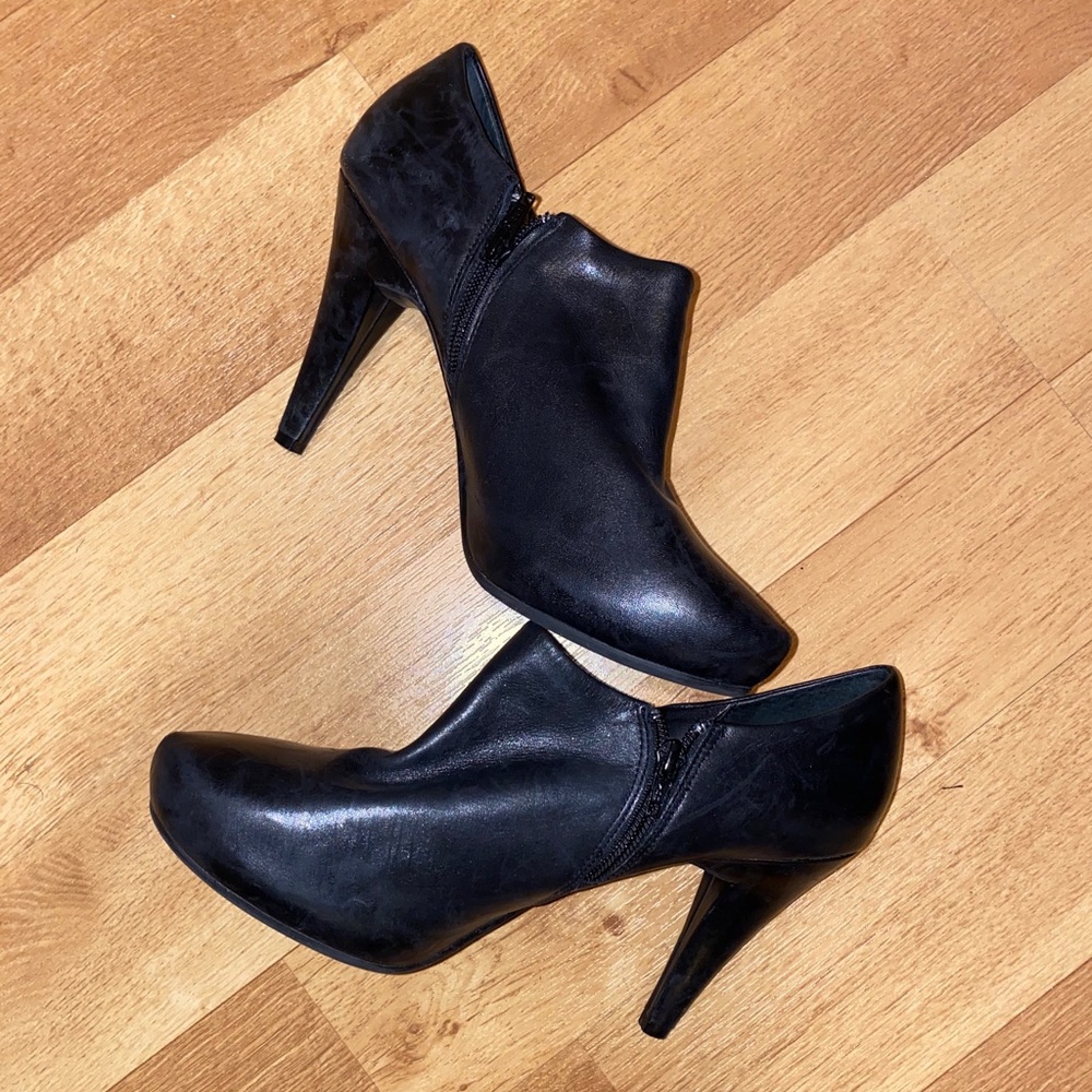 Black Booties